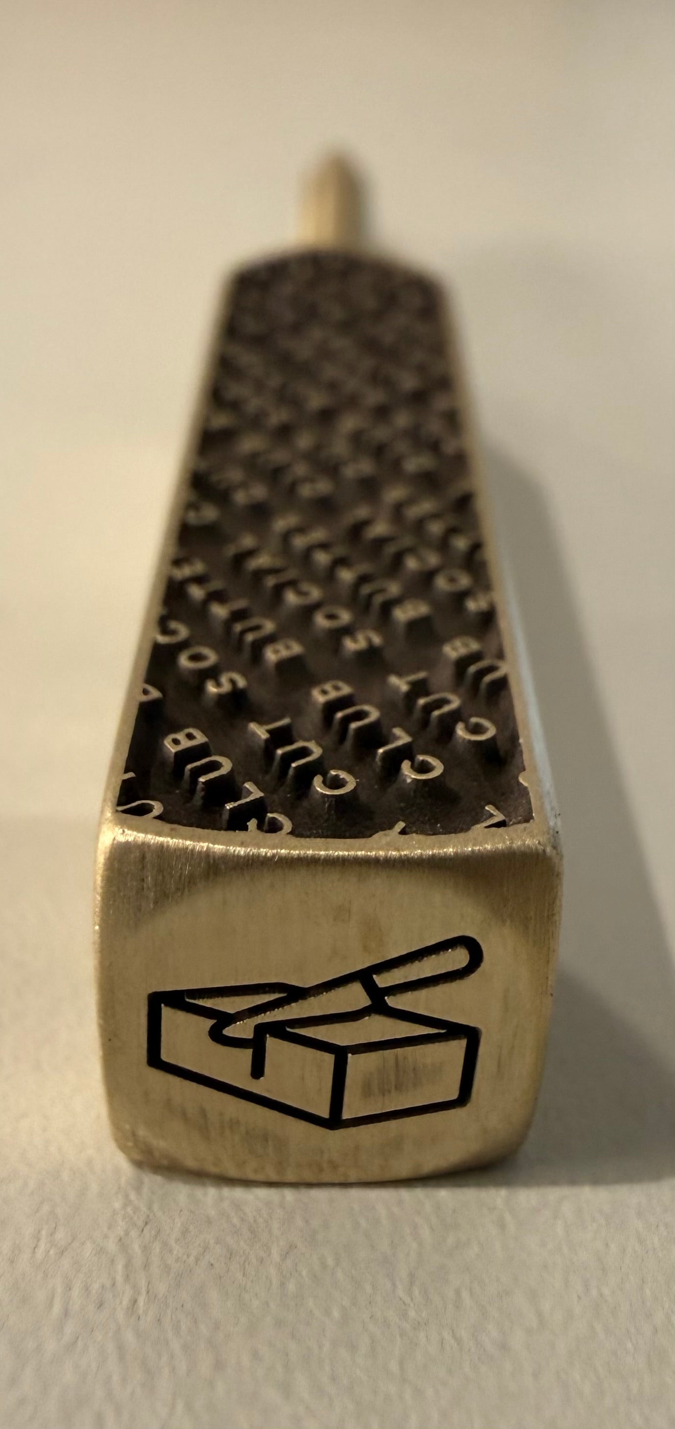 Butter Cut Social Club - Single Prong Divot Tool